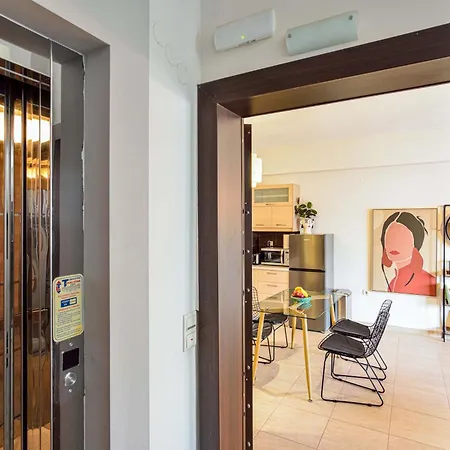 Ionia Cozy Apartment *